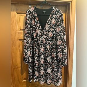 Express black floral shift dress